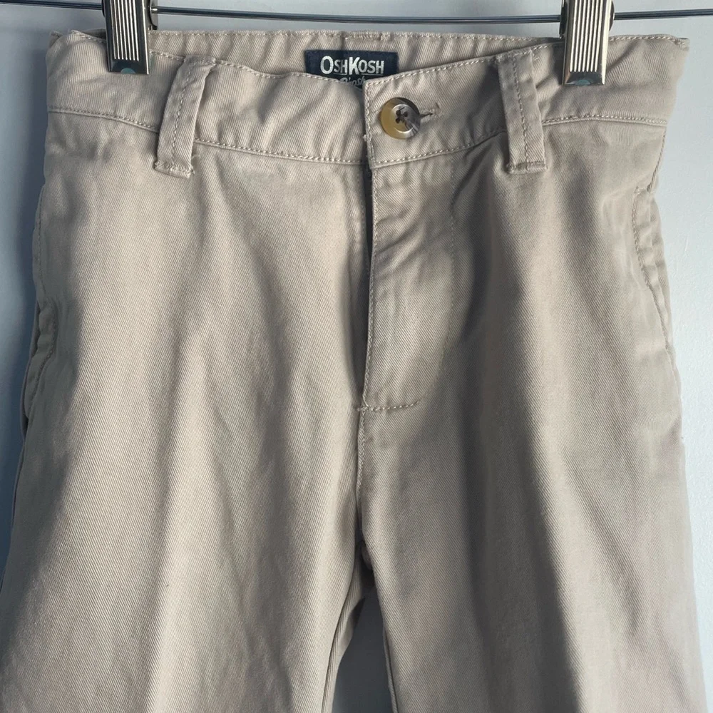 LIKE NEW Boys Khaki Pants - size 6 slim tan